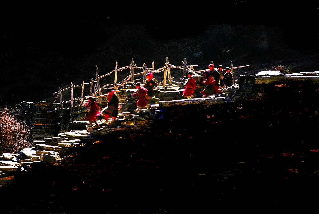 曹鹏《山里娃》
