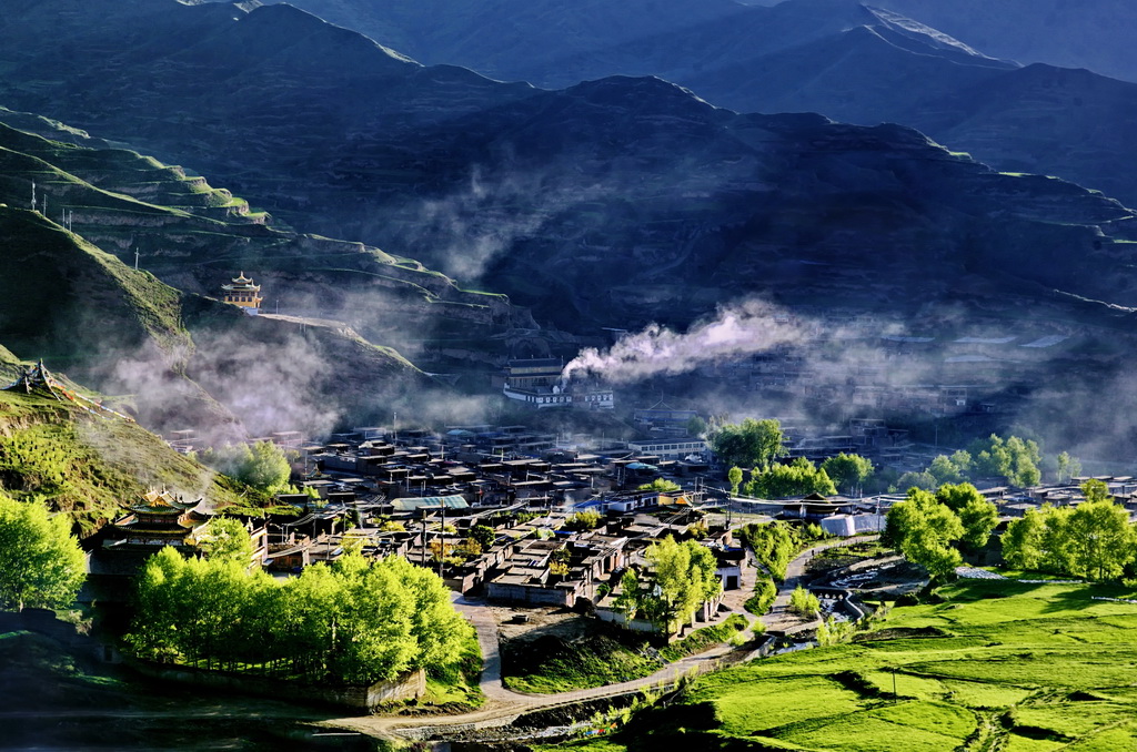赵云才《晨光》